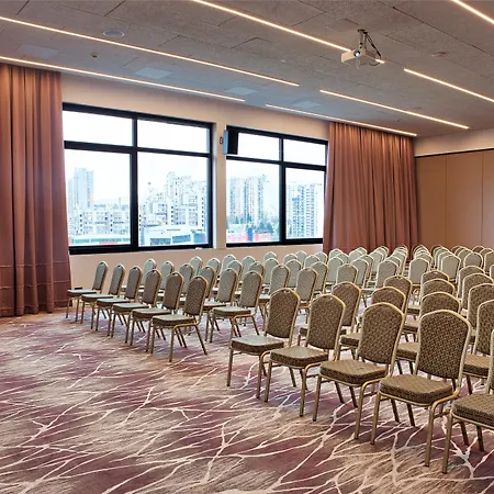 Ibis Styles Hotel 4*
