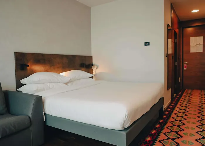 Ibis Styles Hotel 4*